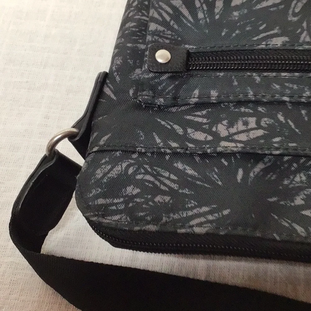 Baggallini Go Bagg Black with Gray Midnight Blossom Crossbody Messenger Bag